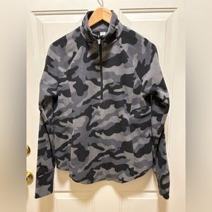 Women’s Old Navy Active Go-Warm 1/4 Zip Pullover